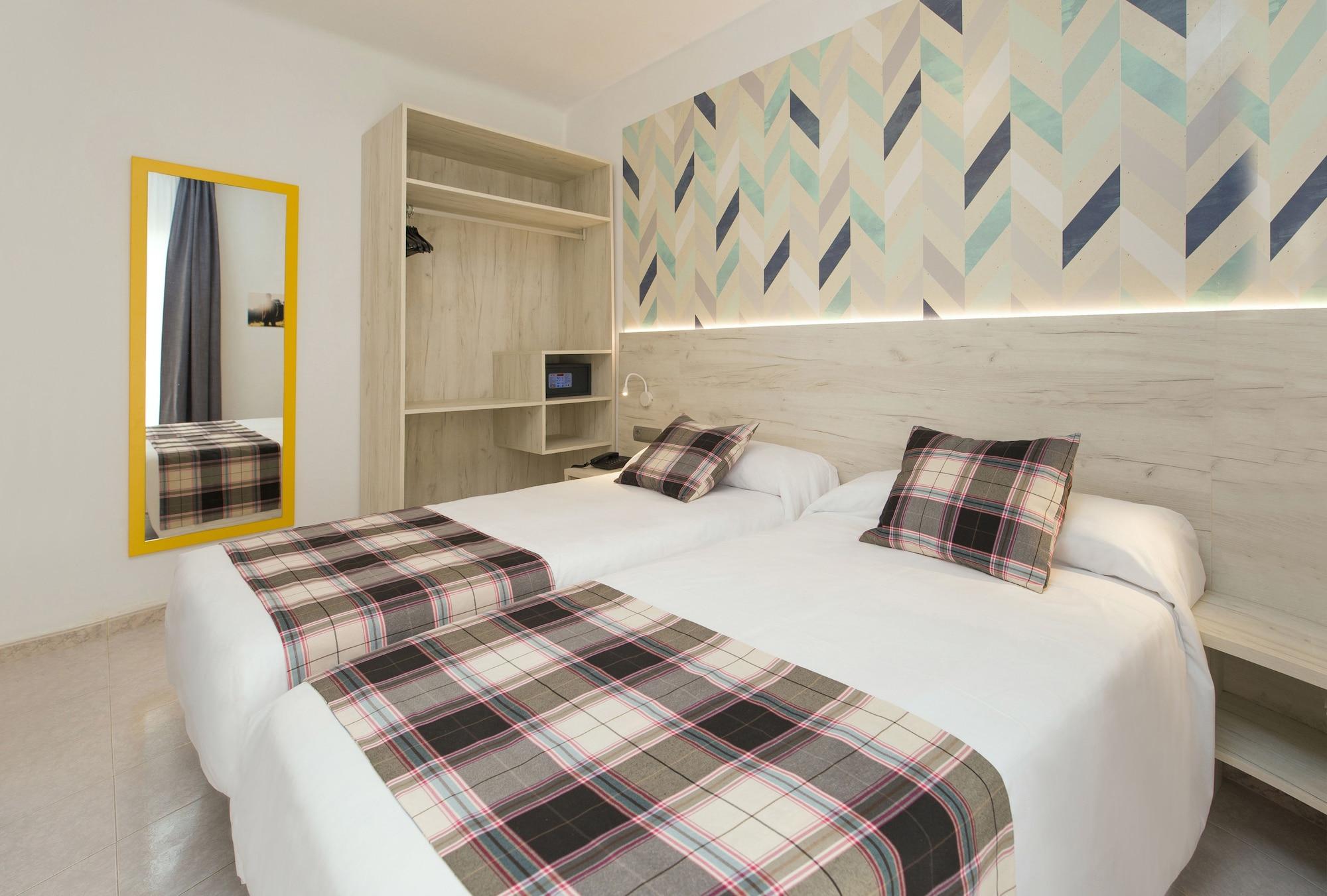 Hotel Vibra Lei Ibiza - Adults Only Екстер'єр фото