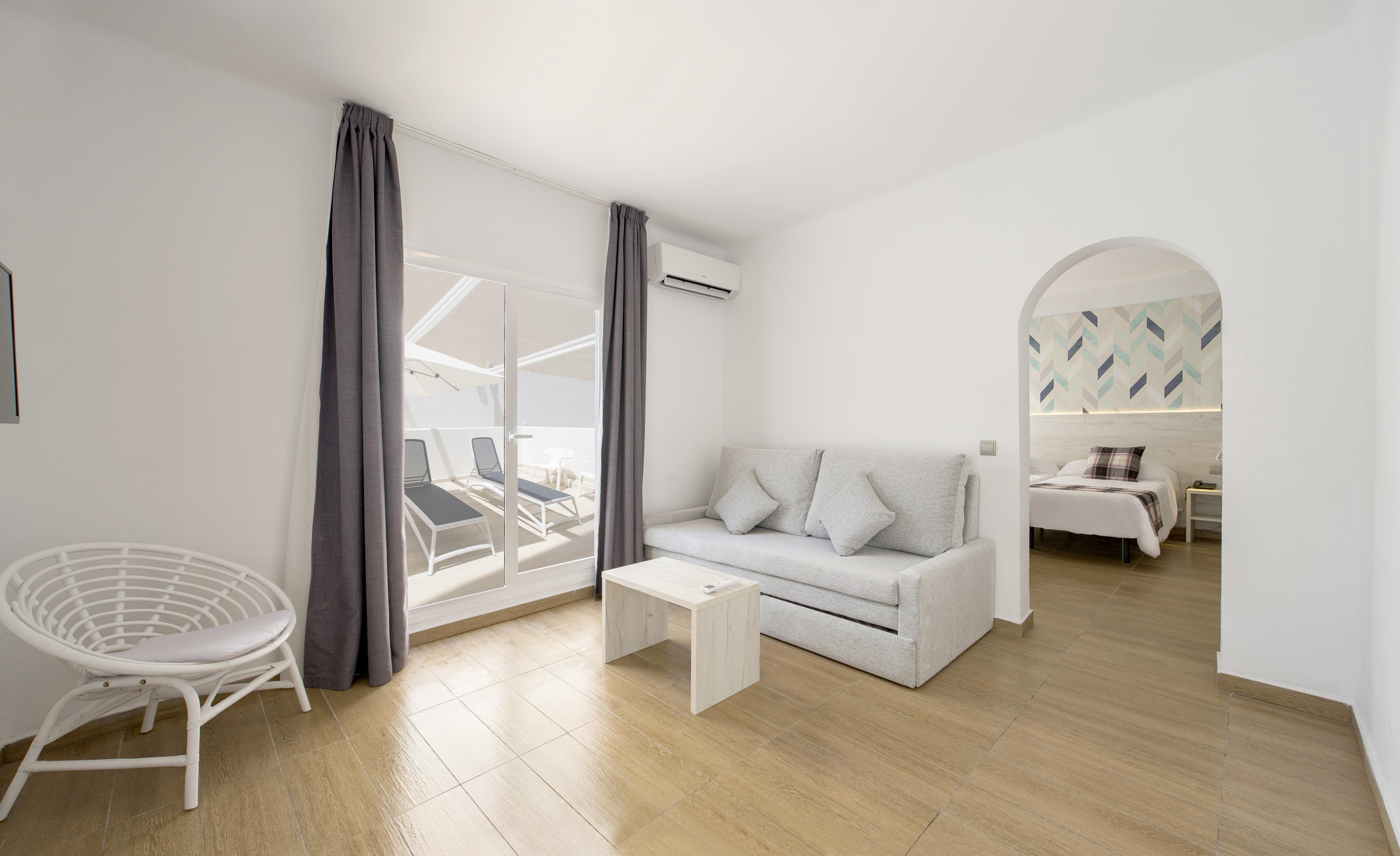 Hotel Vibra Lei Ibiza - Adults Only Екстер'єр фото