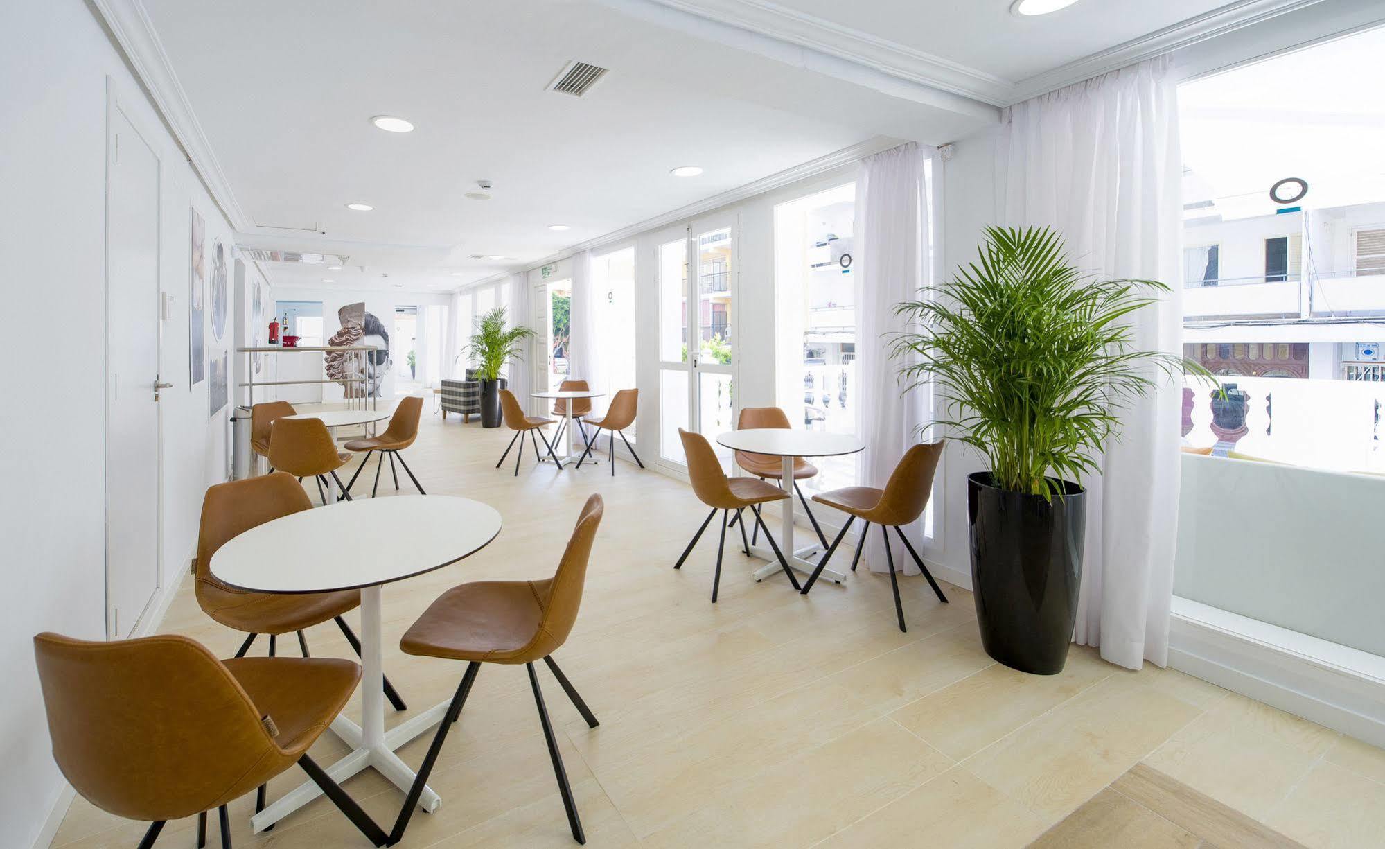 Hotel Vibra Lei Ibiza - Adults Only Екстер'єр фото